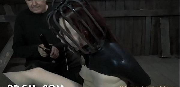  Beauty in latex suit gets wild slit and anal prodding